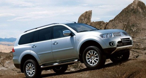Mitsubishi Pajero Sport Exteriors Side View