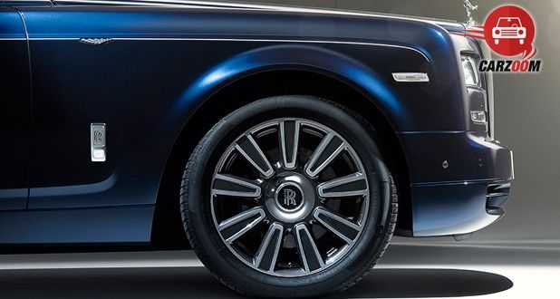 Rolls-Royce Phantom Front Tyre View