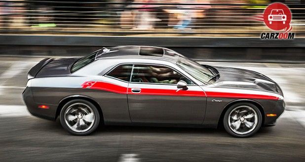 Dodge Challenger SRT Hellcat Exterior Side View
