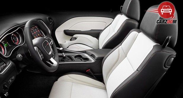 Dodge Challenger SRT Hellcat Interior Dashboard
