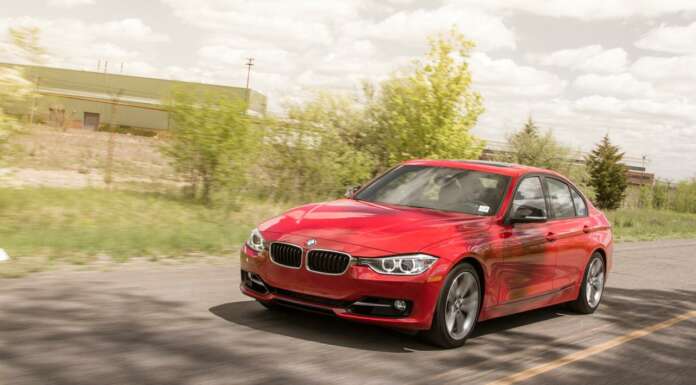 2012-bmw-328i-sport-line-photo-516434-s-1280x782 BMW 3 Series 328i Sport Line (Petrol)