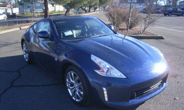 370z AT Nissan 370Z AT (Petrol)