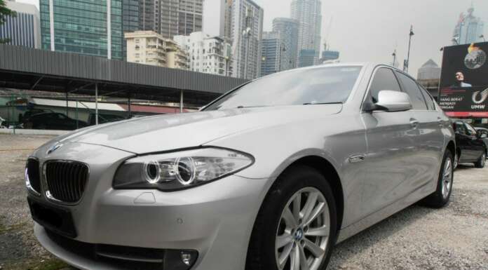 BMW 5 Series 523i 2.5 BMW 5 Series 523i 2.5 (Petrol)