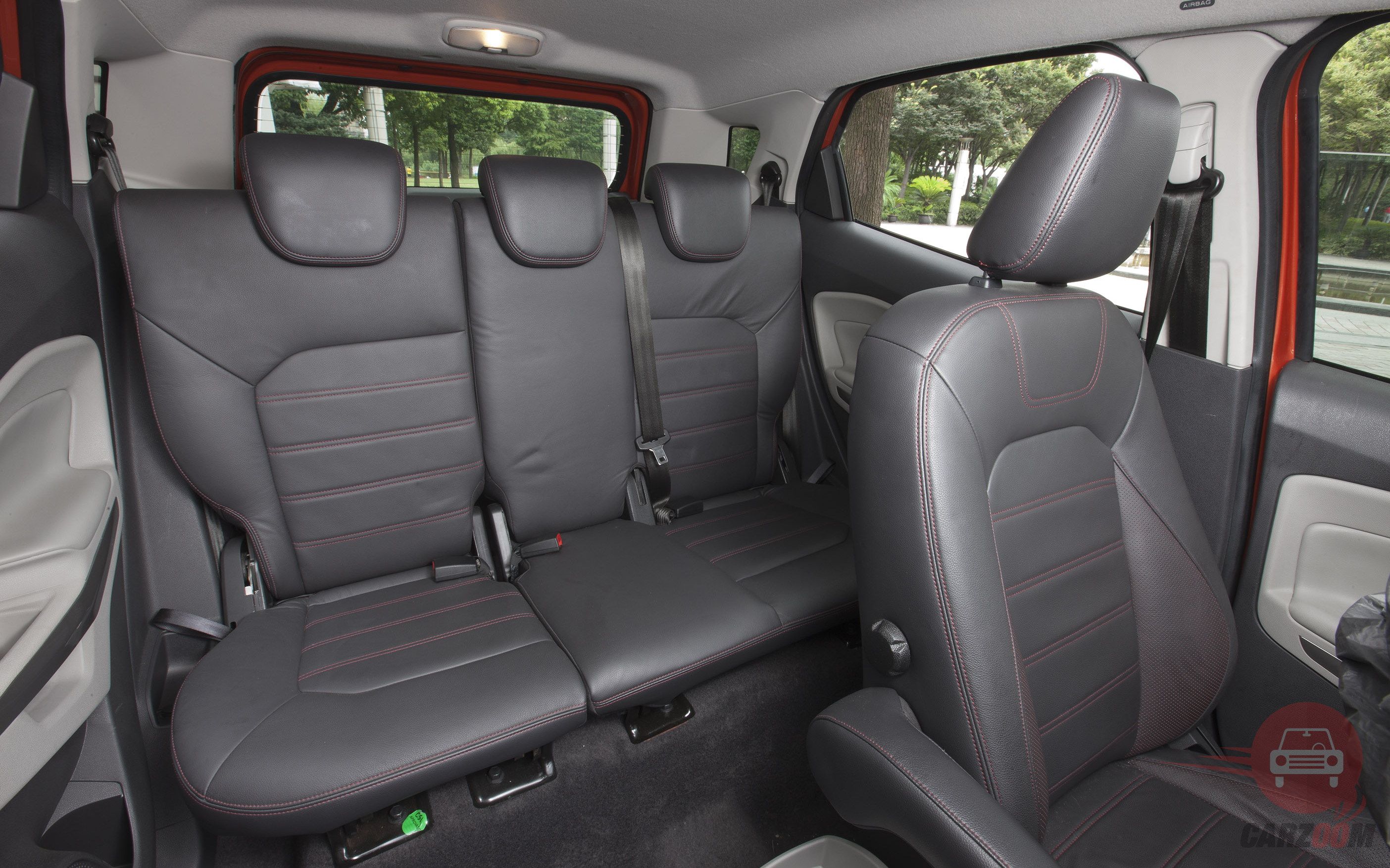 Ford-EcoSport-Interiors-Seats