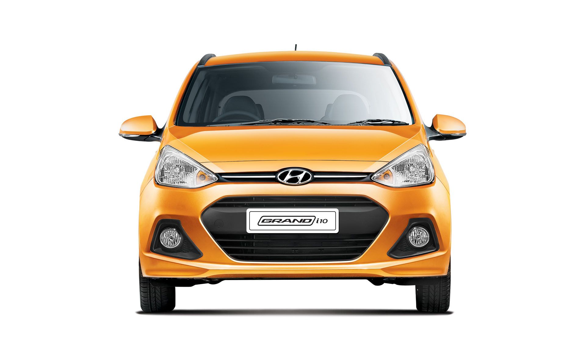 Hyundai Grand i10 Interiors Front View