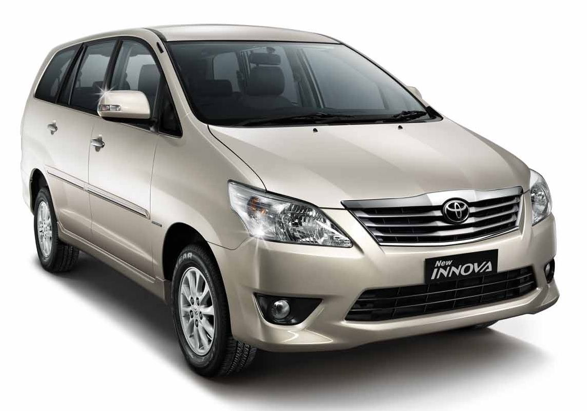 Toyota Innova Facelift Exterior View