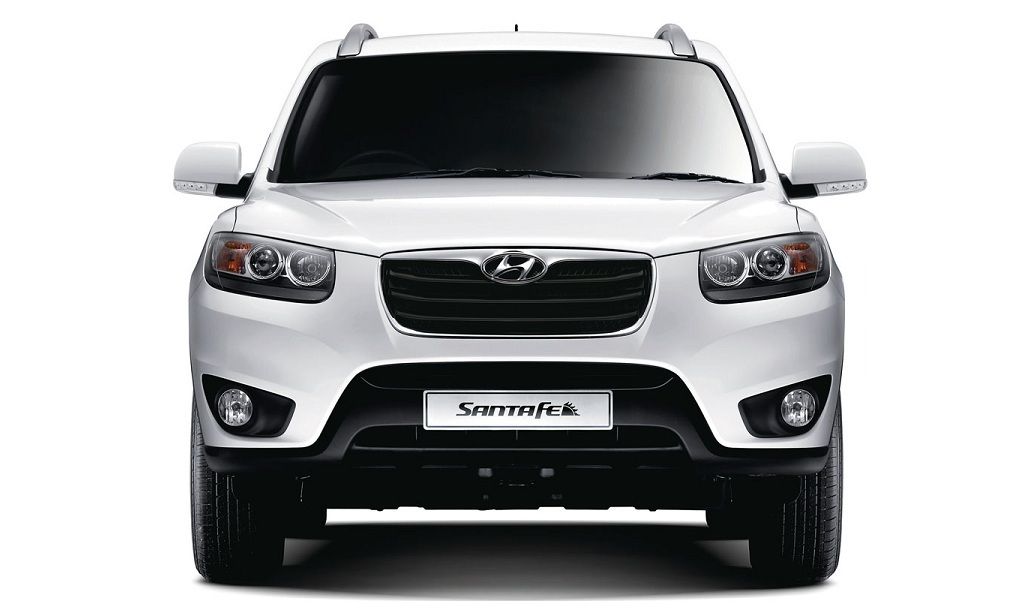 Hyundai Santa Fe Exteriors Front View