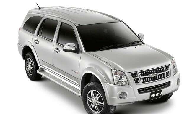 Isuzu-to-Bring-MU-7-to-India-Testing-Initiated1 Isuzu MU 7 sports (Diesel)