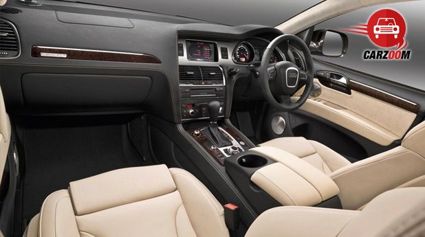 Audi Q7 Interiors DashboardAudi Q7 Interiors Dashboard