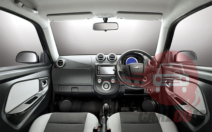 Mahindra e2o Interiors Dashboard