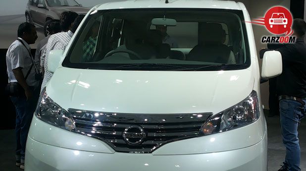 Auto Expo 2014 Nissan Evalia Facelift Exteriors Front View