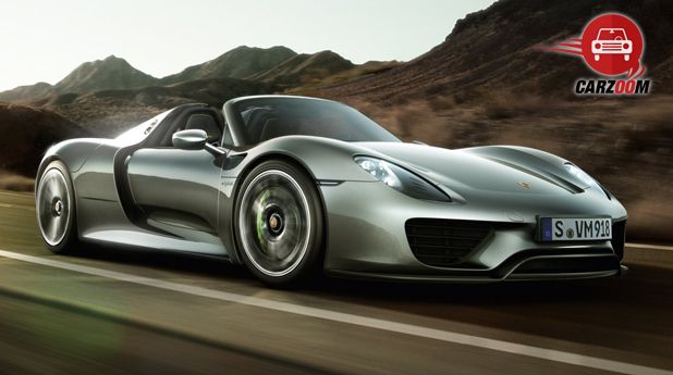 Porsche 918 Spyder Front and Side View