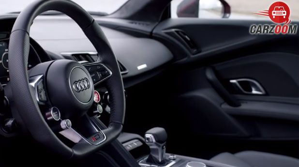Audi R8 V10 Plus Sterring
