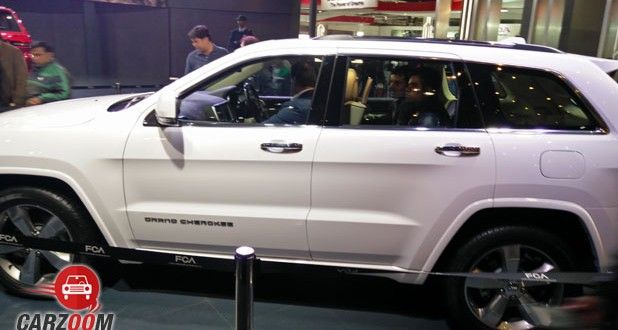 Jeep Grand Cherokee Side