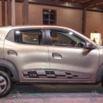 Renault Kwid 1.0L AMT Side View