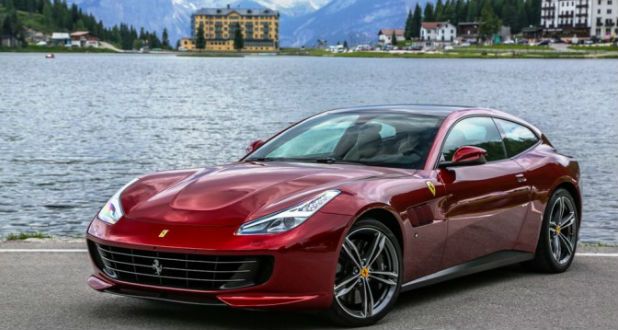 Ferrari GTC4Lusso