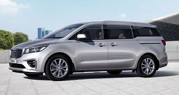 Kia-Carnival-Front-and-Side-View