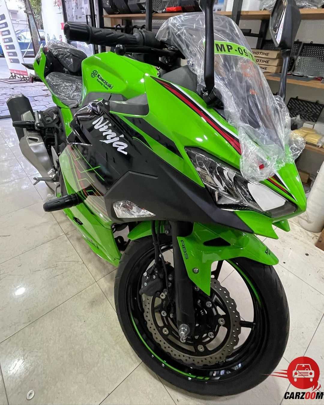 Kawasaki-Ninja-400
