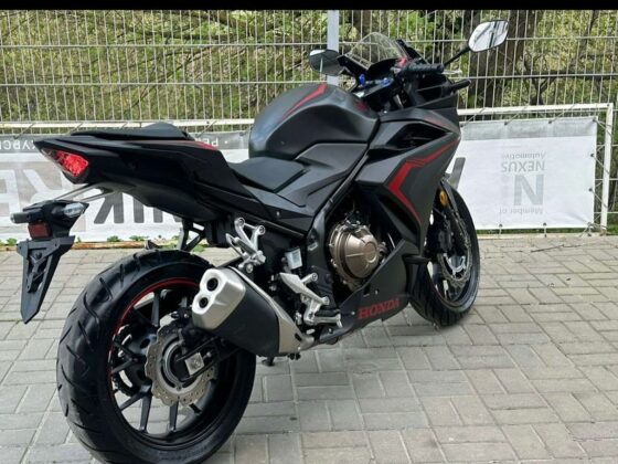 Honda-CBR500R