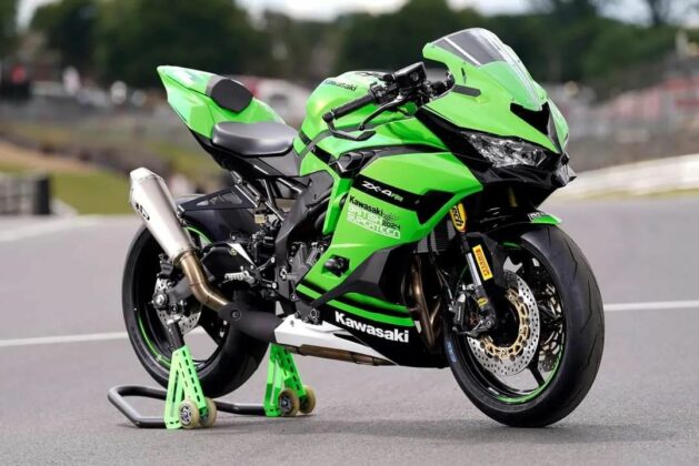 Kawasaki Ninja ZX 4R 1