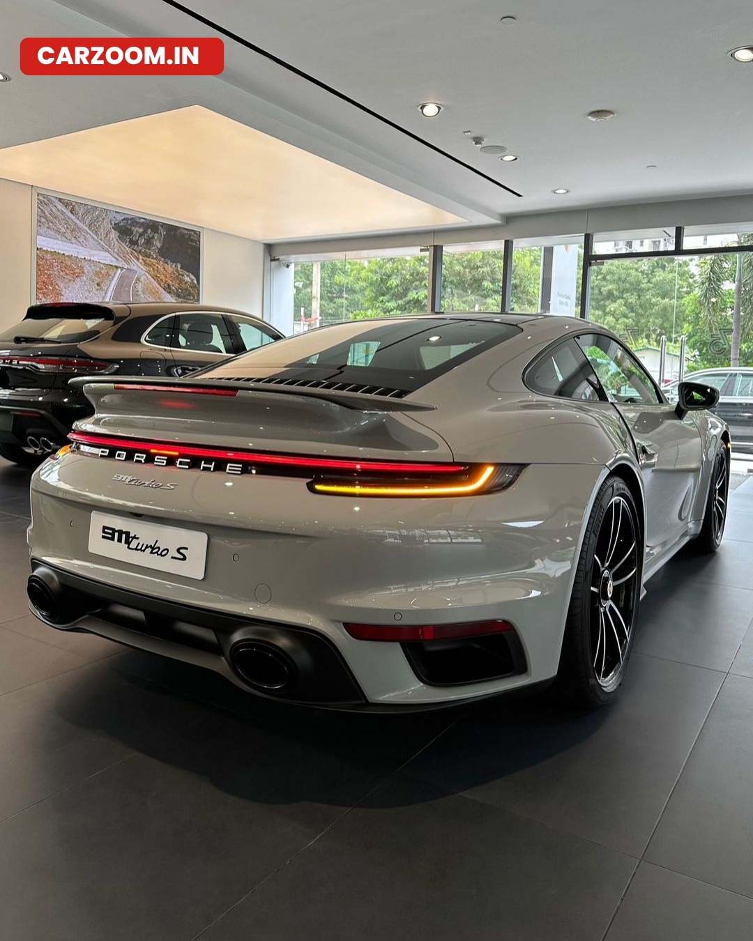 Porsche-911-Turbo-S