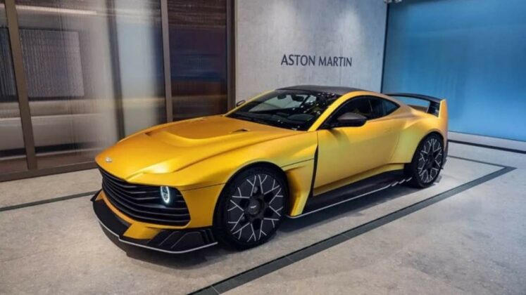 Aston-Martin-DBX707-AMR24