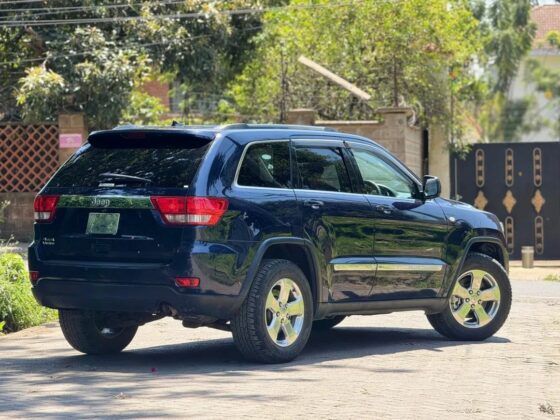 Jeep-Grand-Cherokee