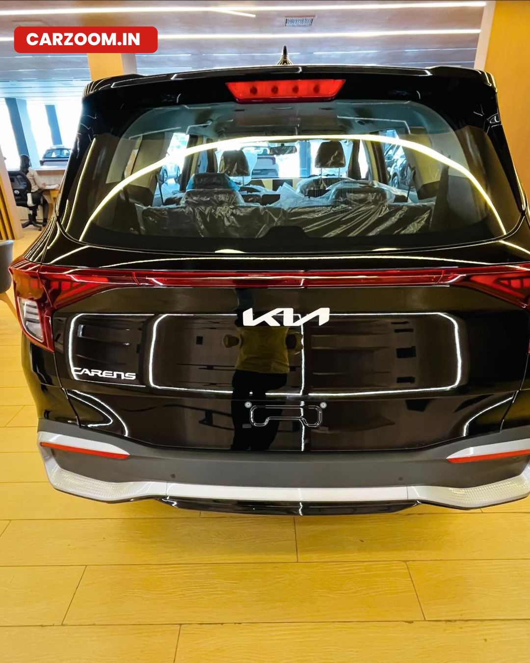 Kia Syros SUV 11